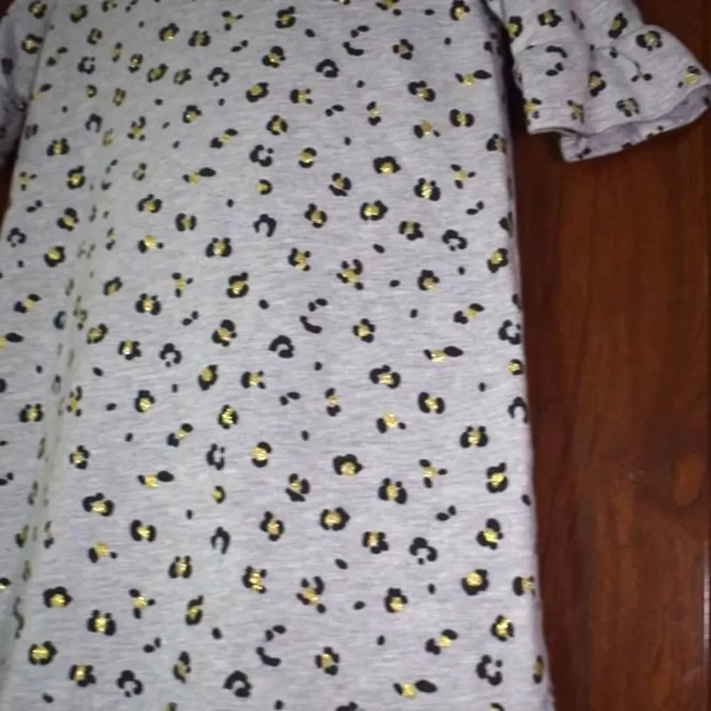 Oshkosh Leopard Print Dress Size 3T Gray Short Sleeve Animal Print